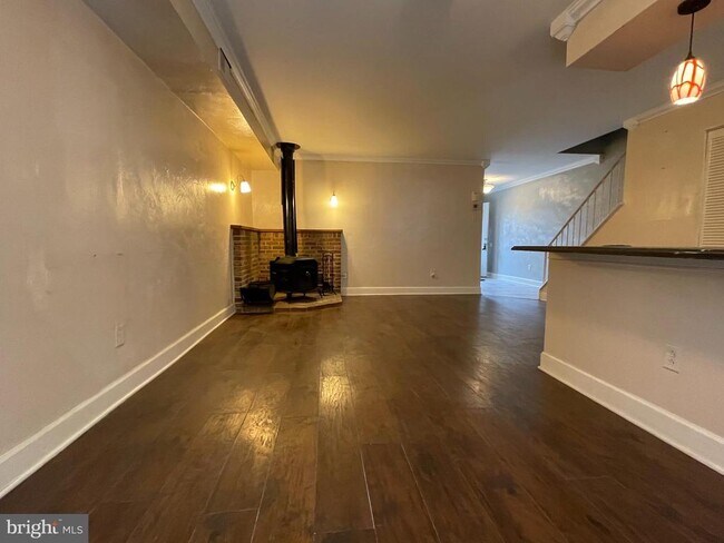 Building Photo - 1136 Fox Run