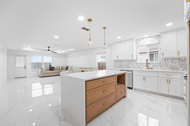 Building Photo - 106 Abelia Dr