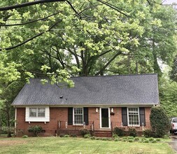 Building Photo - 5727 Ruth Dr