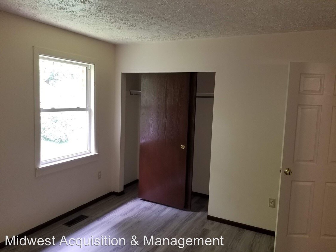 3057 Idle Wilde Blvd, Dayton, OH 45414 Apartment for Rent in Dayton