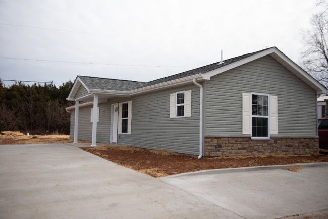 Building Photo - 6418 Dunn Rd