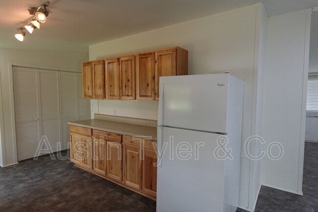 Foto del edificio - 1213 Dwellings St