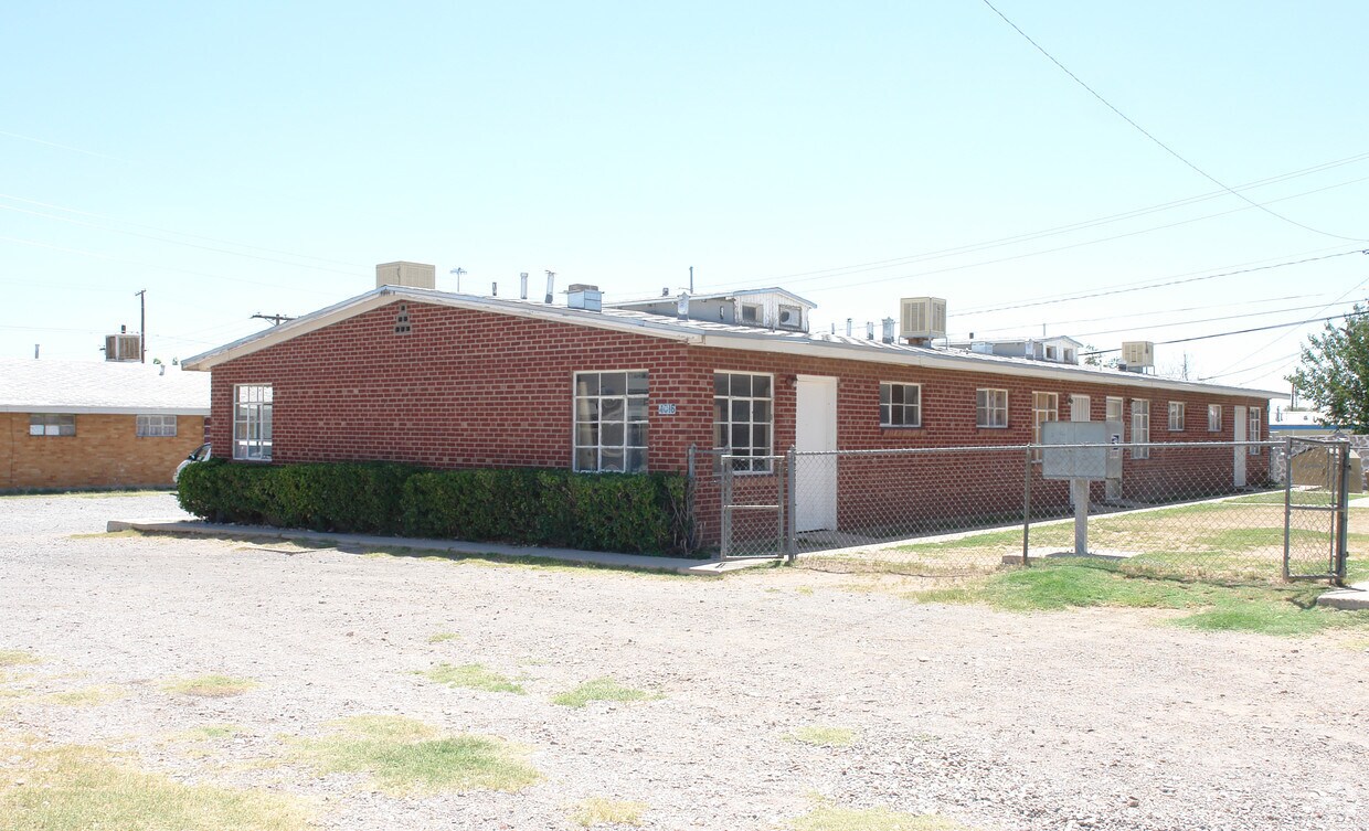 Building Photo - 4016 Fillmore Ave