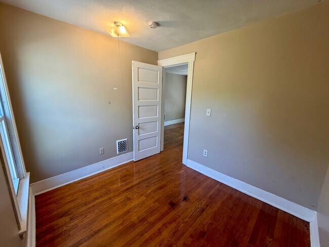 Foto del edificio - 140-42 Grumbach Ave
