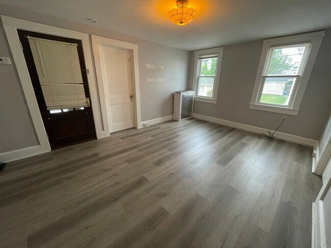 Foto del edificio - 966 Ridge Ave