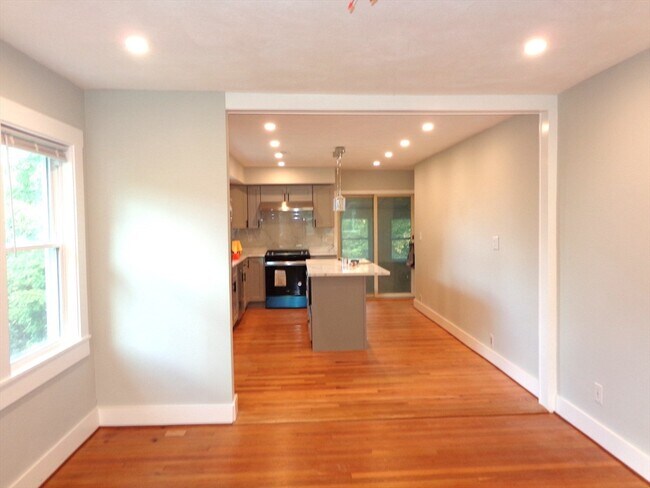 Foto del edificio - 12 Park Pl