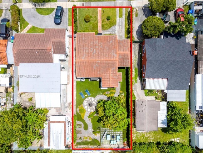 Foto del edificio - 3151 NW Flagler Terrace
