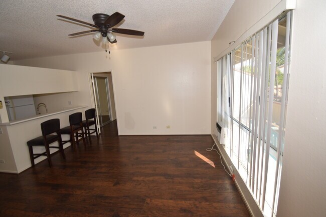 Foto del edificio - 91-989-525 Puamaeole St