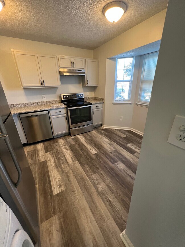 Foto del edificio - 3509 Lankford Ct