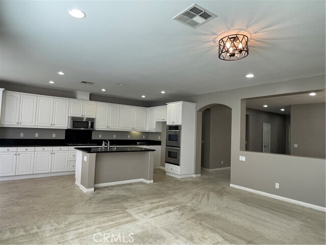 Foto del edificio - 15736 Cortland Ave