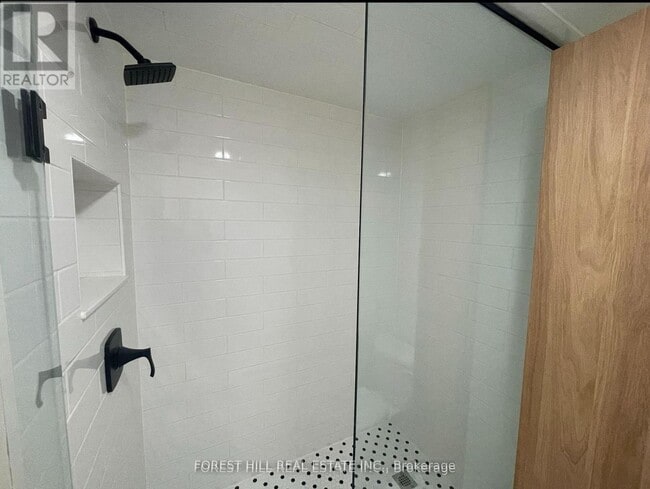 Building Photo - 52 Adventure Crescent