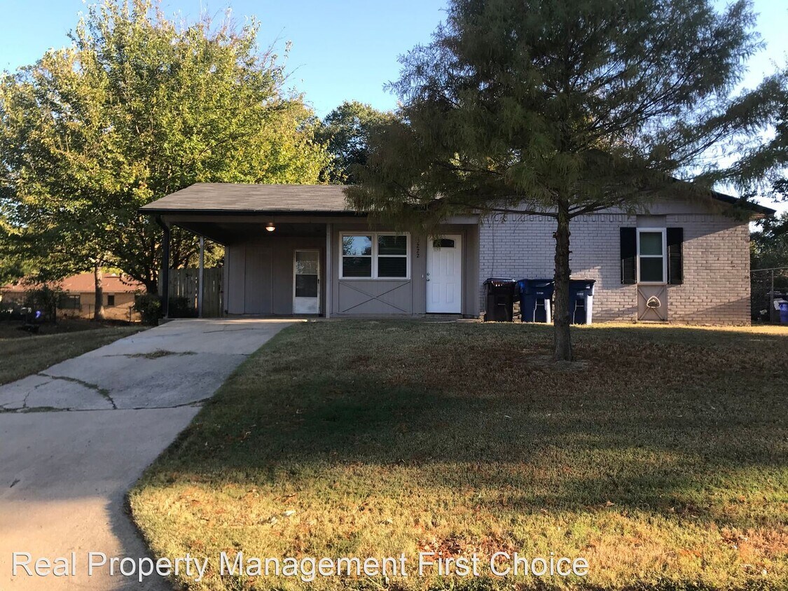 3 br, 2 bath House 3222 Furman Avenue House for Rent in Fort Smith