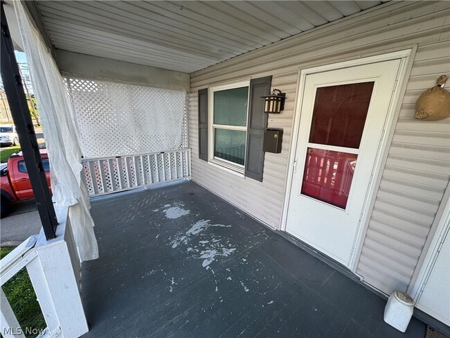 Building Photo - 4019 Belmont Ave