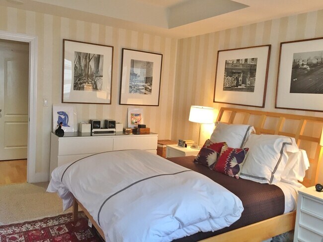 Building Photo - 1 Huntington Ave