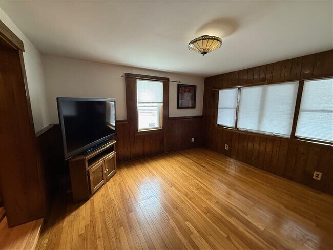 Foto del edificio - 19 Pitman St