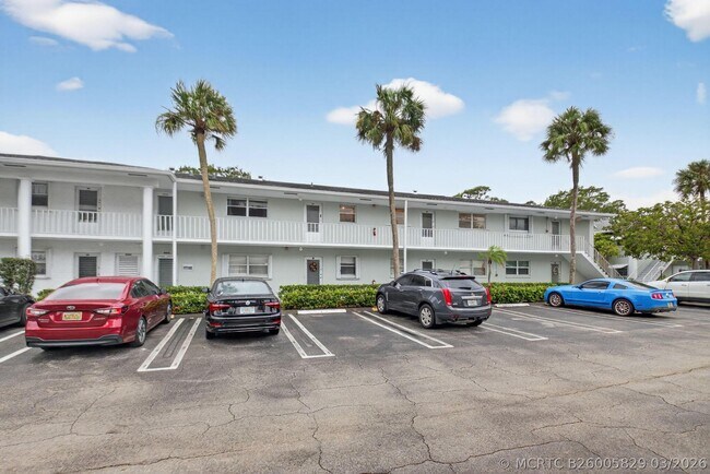 Foto del edificio - 2340 SW 22nd Ave