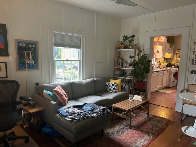 Foto del edificio - 627 Tennelle St SE