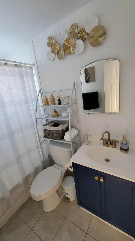 Foto del edificio - 5211 Julian St