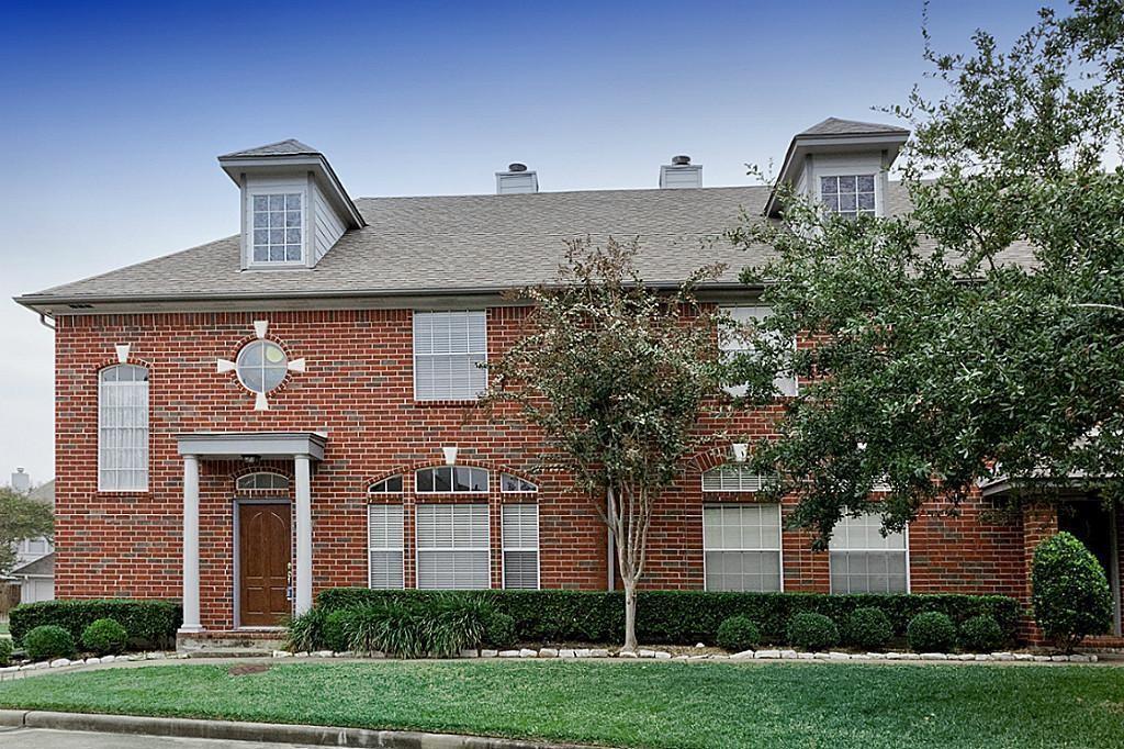 Primary Photo - 1297 El Camino Village Dr