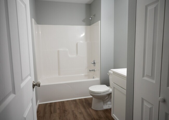 Foto del edificio - 813 N Main St