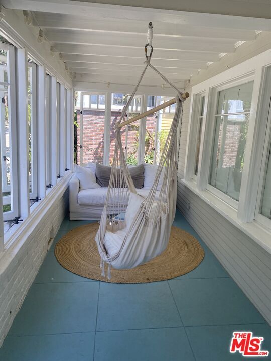 Foto del edificio - 2402 4th St