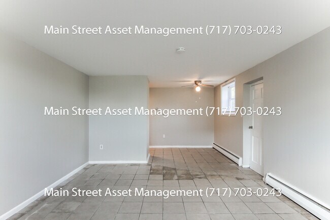 Building Photo - 2714 Woodlawn St
