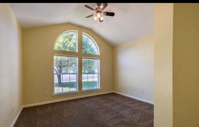 Foto del edificio - 125 Rosemary Cove