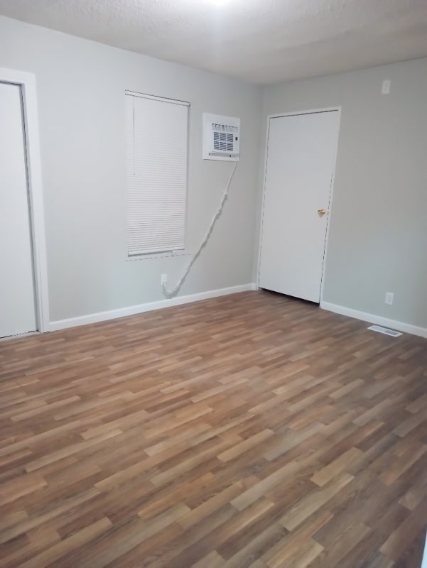 Building Photo - 777 E Yerby St