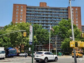 Building Photo - 97-7-97-63 63rd Rd