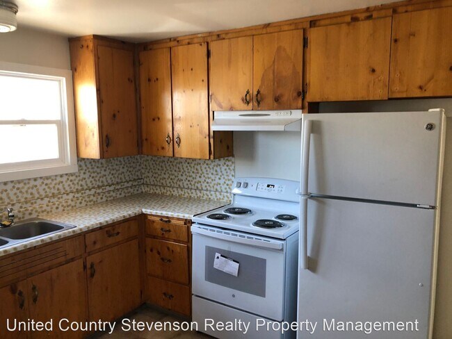 Building Photo - 2 br, 1 bath House - 109 W McDowell