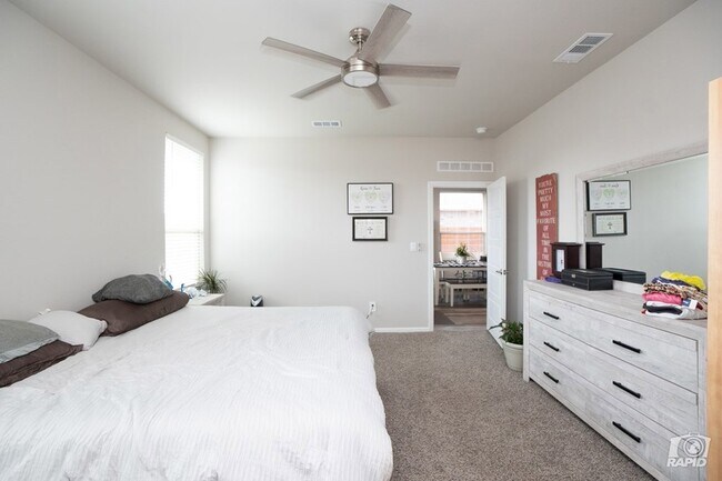 Building Photo - 6313 Globe Life Ct