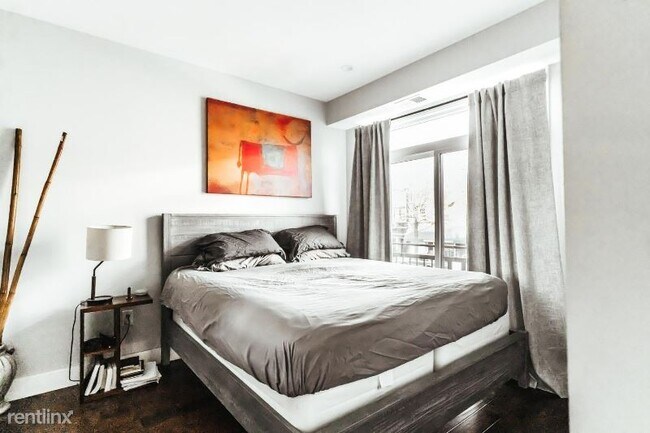 Building Photo - 1101 Fern St NW