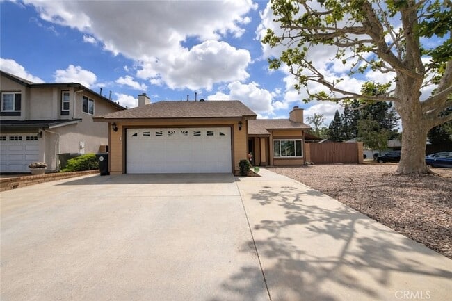 Foto del edificio - 27640 Quincy St