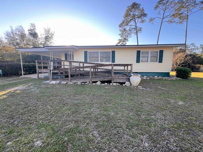 Foto del edificio - 8 Cottonwood Ave