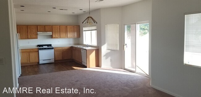 4 br, 3.5 bath House - 7219 Senecu Ct NW photo'