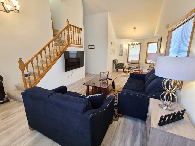 Foto del edificio - 547 NE 27th St