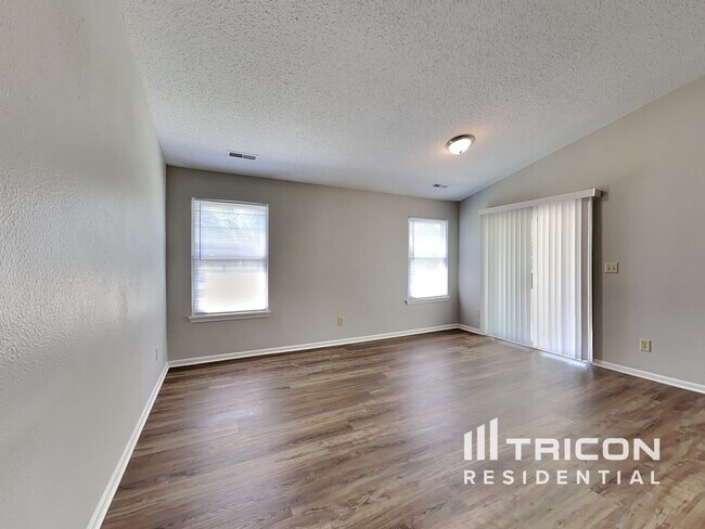 Building Photo - 3343 W 54th St Indianapolis IN