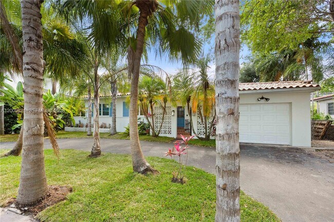 Foto del edificio - 5614 San Vicente St