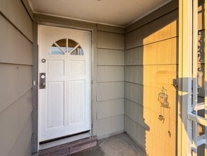 Building Photo - 4235 Dacca Dr