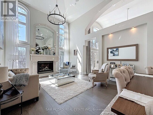 Building Photo - 2022 Eckland Ct