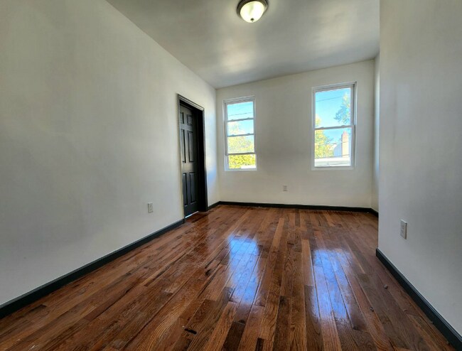 Building Photo - 761 Communipaw Ave