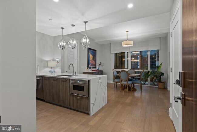 Foto del edificio - 1330 Lancaster St