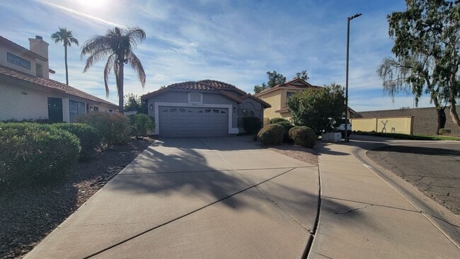 Building Photo - Very nice home on a Scottsdale culdesac!