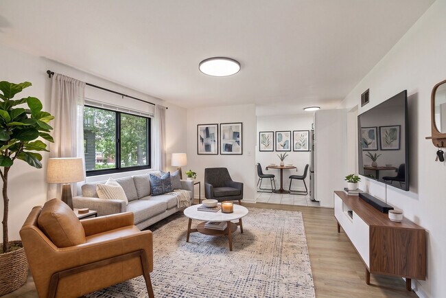 Foto del edificio - 2535 Lysle Ln