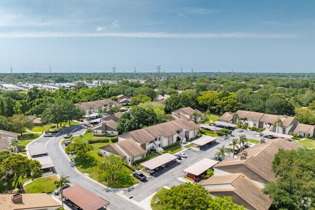 3535 Countrybrook Ln Palm Harbor, Florida - Countrybrook