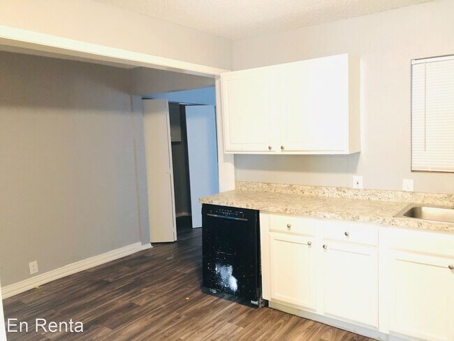 Building Photo - 4 br, 3 bath House - 953 Indian Hills Dr.
