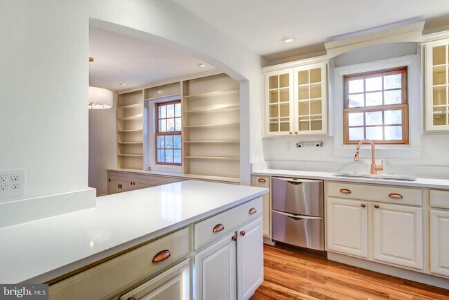 Foto del edificio - 4010 18th Rd N