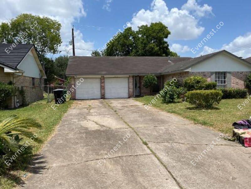 Primary Photo - 543 Dawnview Ln