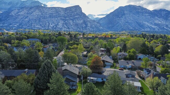 Foto del edificio - 2871 Marrcrest W