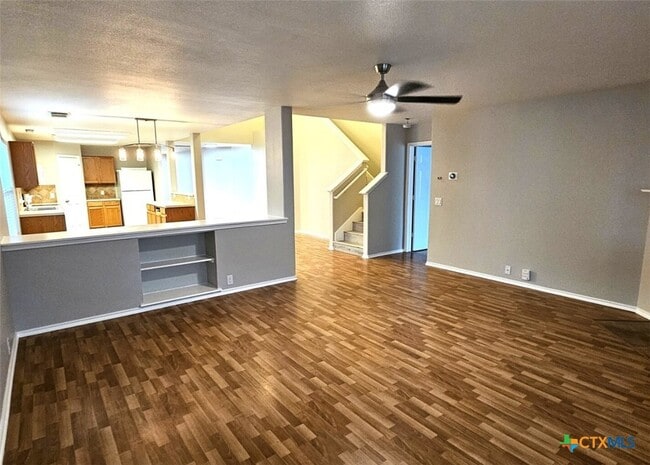 Building Photo - 1715 Mountain Brook